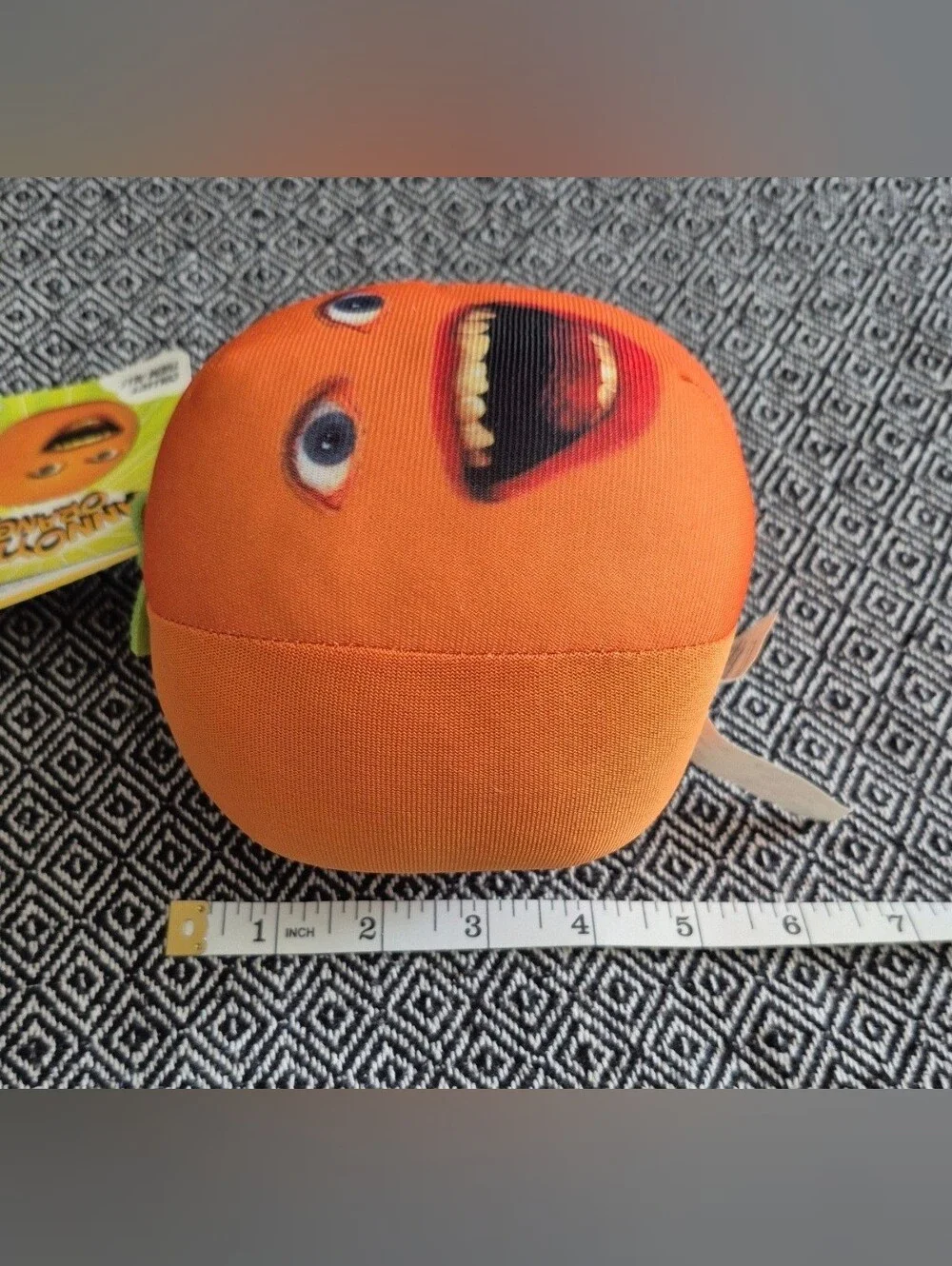 New With Tags 2012 Annoying Orange Talking Fruit Plush Toy